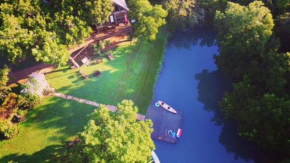 Отель Geronimo Creek Retreat- Treehouse Cabin  Сегин
